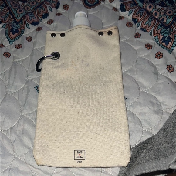 Camouflage H2O Water Bottle - Picture 3 of 4